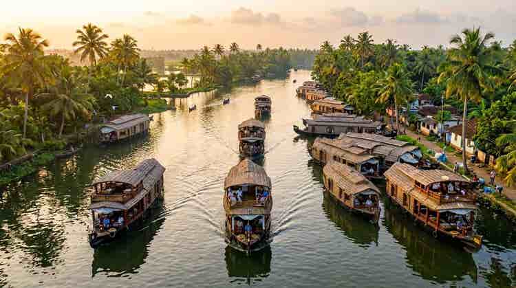 house boat