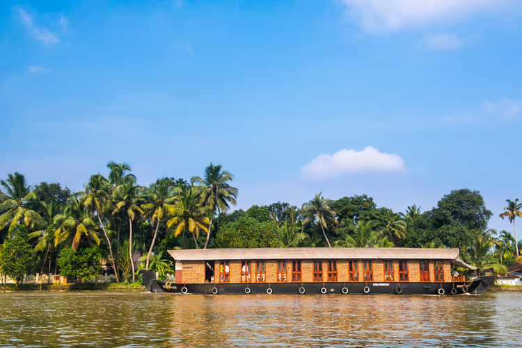 vemabanad lake